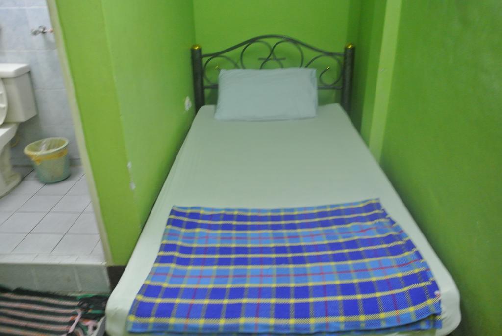 Khaosan Rainbow Hostel بانكوك الغرفة الصورة