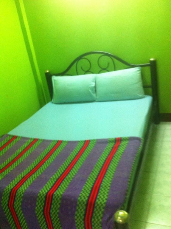 Khaosan Rainbow Hostel بانكوك الغرفة الصورة